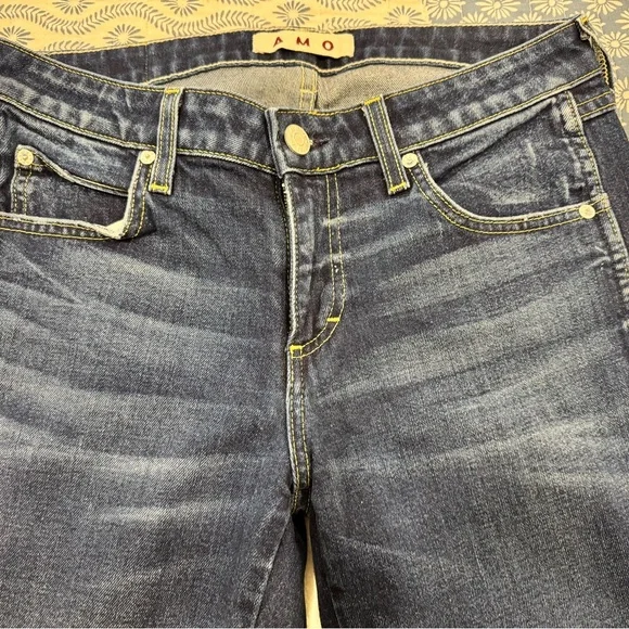 NWOT AMO Twist True Blue Designer Cropped Jeans, Size 29 - Picture 5 of 12